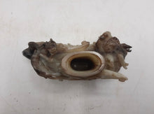 Load image into Gallery viewer, A black and white jade vase and cover 19th century