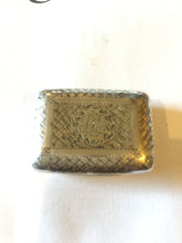 Load image into Gallery viewer, A GEORGE III SILVER VINAIGRETTE, BY JOHN SHAW, HALLMARKED BIRMINGHAM, 1819.