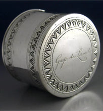 Load image into Gallery viewer, EARLY RARE FRENCH 1780 SiLVER SNUFF  BOX.