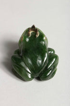 Load image into Gallery viewer, Russian nephrite Jade frog with diamond set coronet, eyes and tongue.