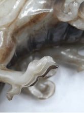 Load image into Gallery viewer, A black and white jade vase and cover 19th century