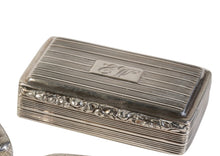 Load image into Gallery viewer, GEORGE IV SILVER SNUFF BOX, by Thomas Shaw, Birmingham, 1828.