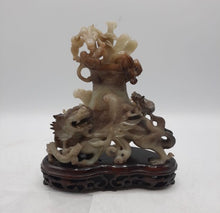 Load image into Gallery viewer, A black and white jade vase and cover 19th century