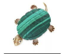 Load image into Gallery viewer, Vintage 18ct Gold and Sapphires Malachite Carved Tortoise Brooch