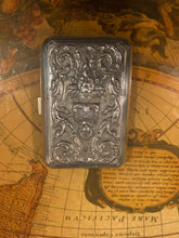 Load image into Gallery viewer, A Thai silver rounded rectangular cigarette case