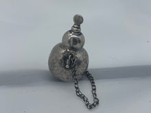 Load image into Gallery viewer, 18th century Continental silver double-gourd scent bottle