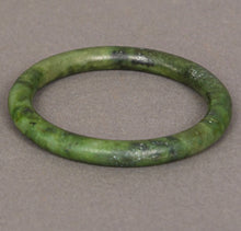 Load image into Gallery viewer, Chinese Spinach Jade bangle of plain tubular form.