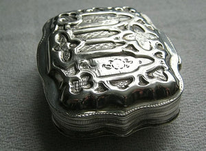 Antique Big Dutch Solid Silver Snuff box with Gilded interior 1856