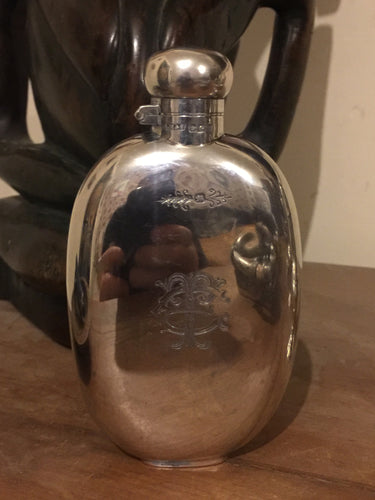 A George V Silver hip flask Sheffield 1911.