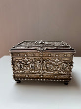 Load image into Gallery viewer, A Continental Silver-plated Rectangular Trinket-jewellery  Box