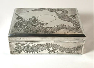 A Chinese export silver cigarette box.